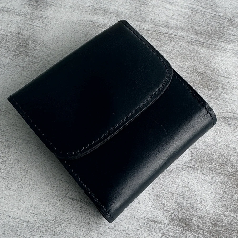 Patricia Nash Astra Caribbean Blue Vtg Distress Leather Bi Fold Wallet
